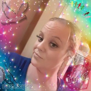 Meet your Posher, Leeann